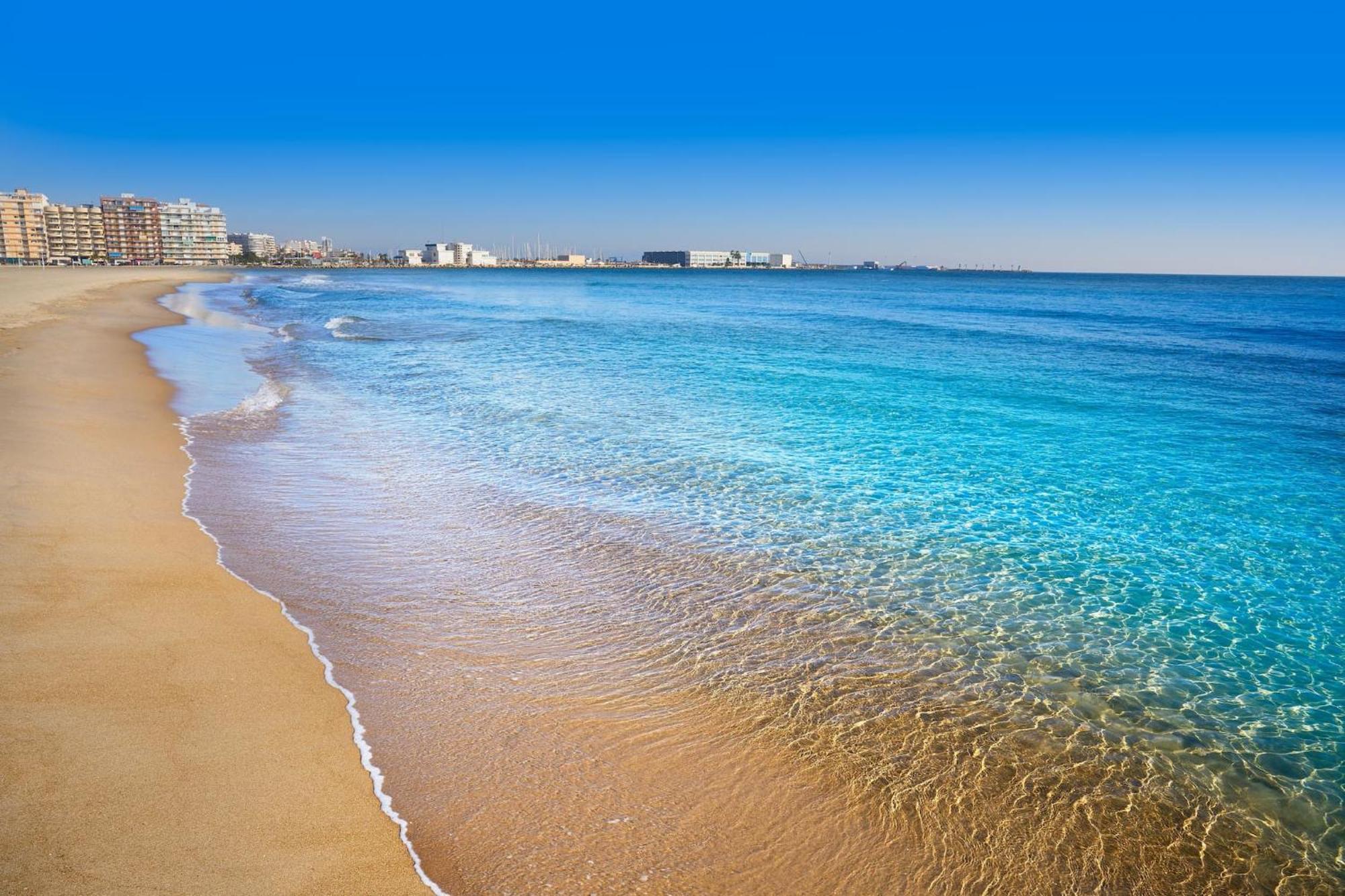 Pent Seaview - Atico Reformado Y Playa A 5 Metros.