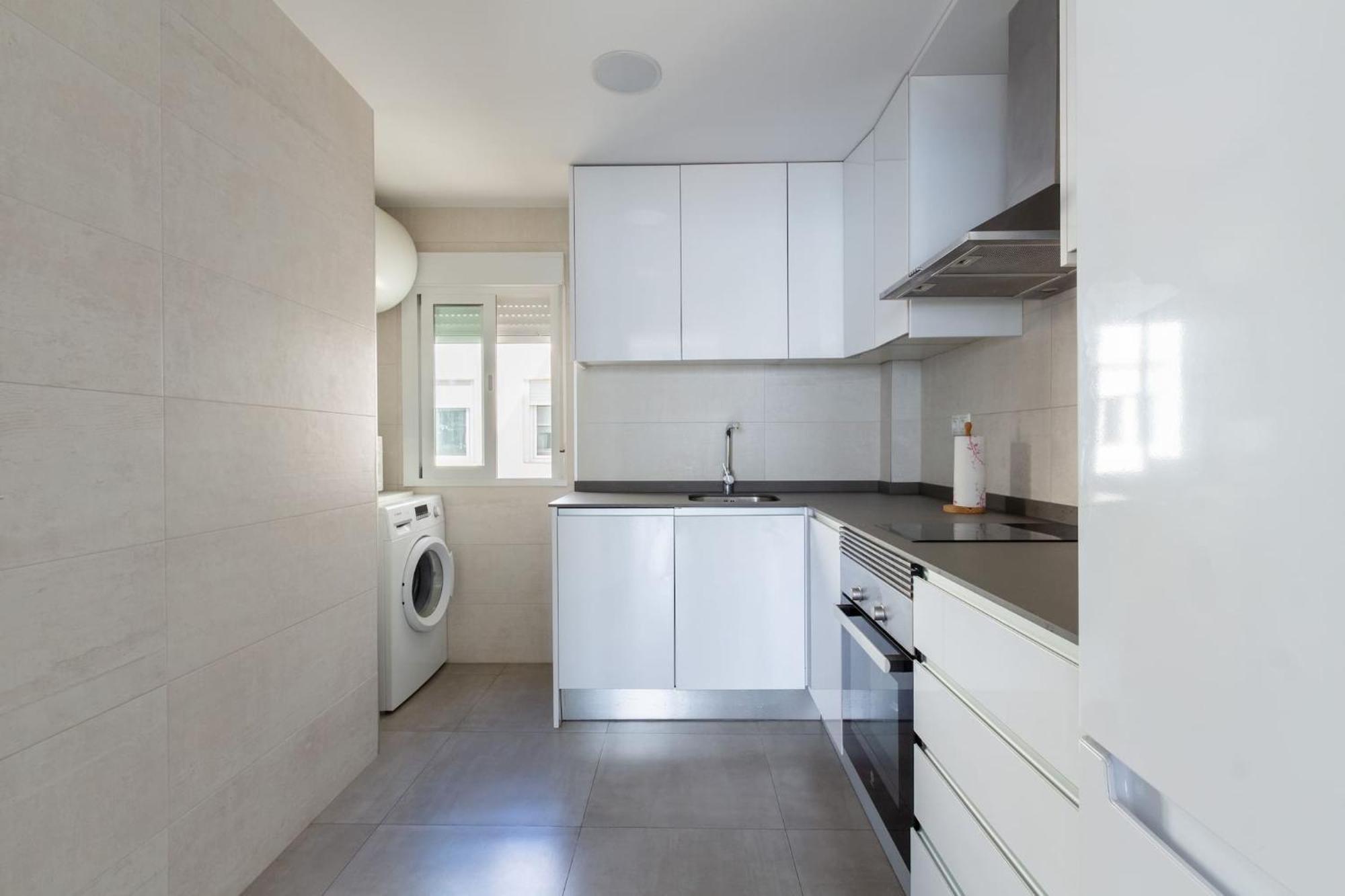 Pent Seaview - Atico Reformado Y Playa A 5 Metros. *