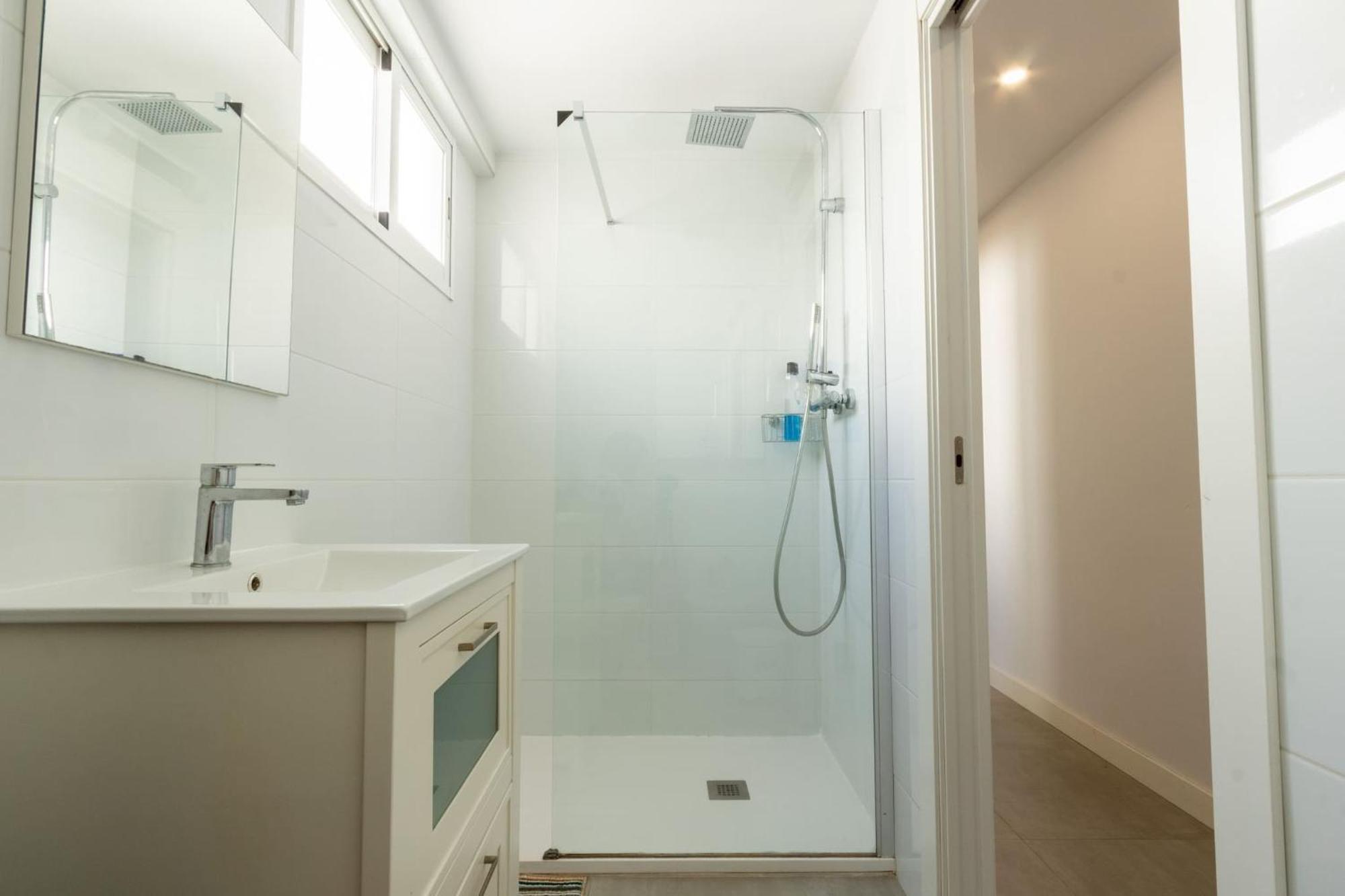 Apartment Pent Seaview - Atico Reformado Y Playa A 5 Metros.