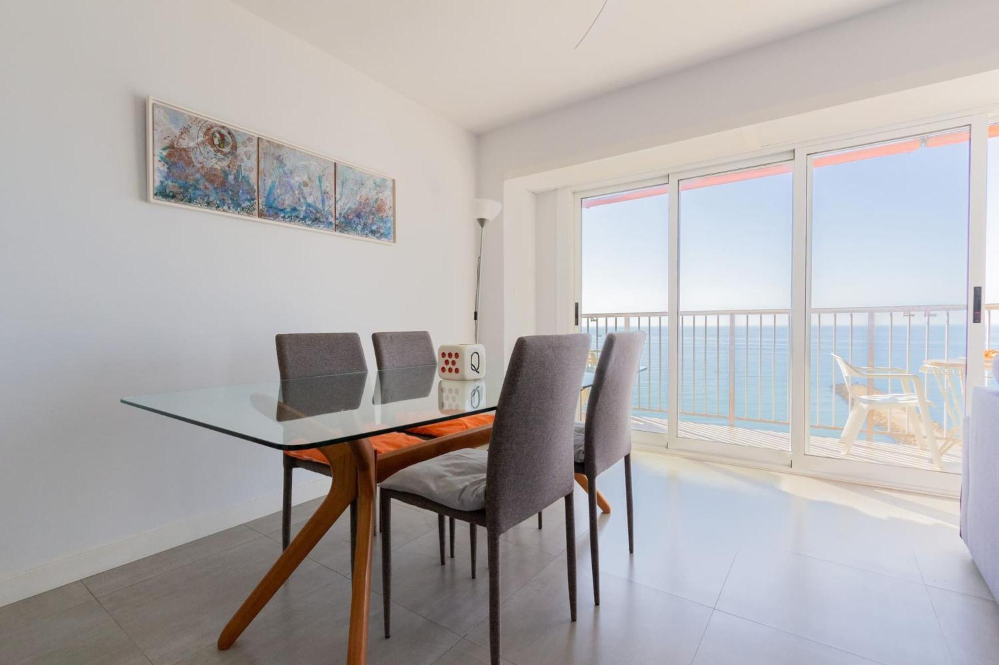 Pent Seaview - Atico Reformado Y Playa A 5 Metros. Santa Pola